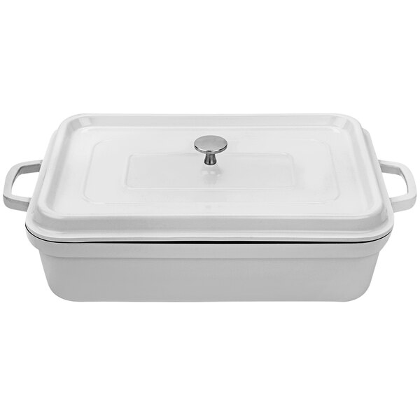 A white rectangular roasting pan with a lid.