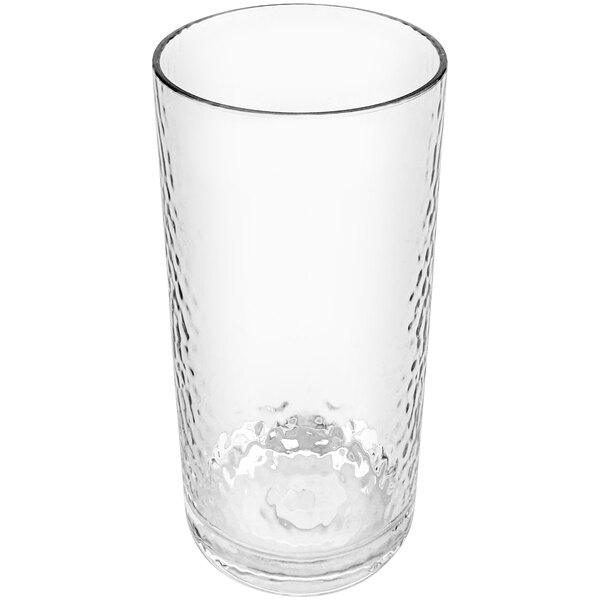 A clear plastic GET Hammered cooler glass.
