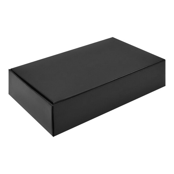 A black 1-piece candy box with a white background.