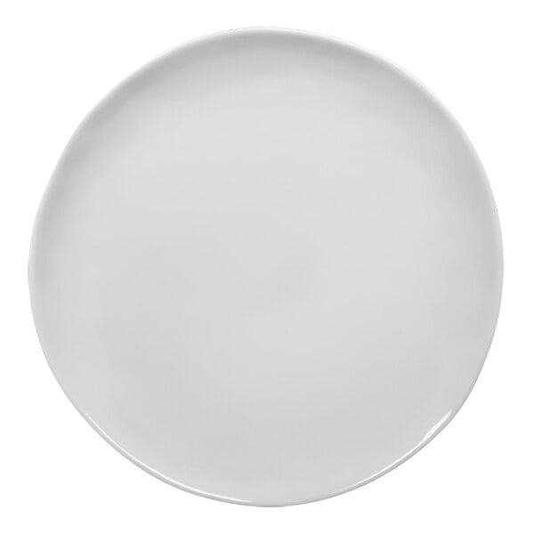 An Elite Global Solutions Maya cream melamine plate with a small rim.