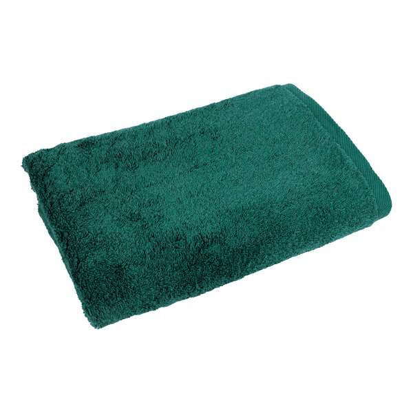 A 1888 Mills Hunter green bath towel.