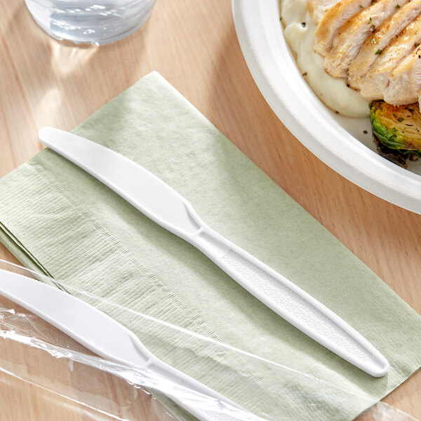 Choice White Extra Heavy Weight Wrapped Plastic Knife - 100/Pack