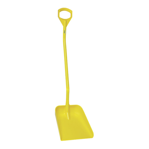 A yellow Vikan food service shovel with a yellow handle.