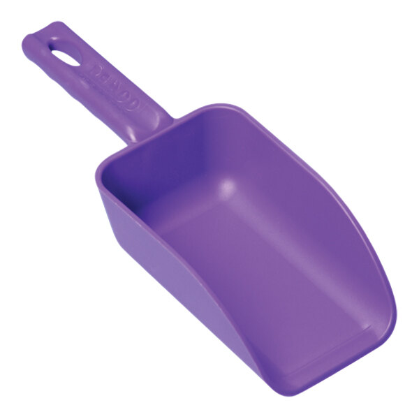 A purple plastic Remco hand scoop.