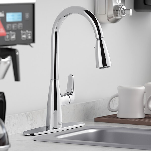 American Standard 7077300.002 Colony Pro 1.5 GPM Deck-Mount Single-Hole Kitchen Faucet with Pull-Down Spray Head
