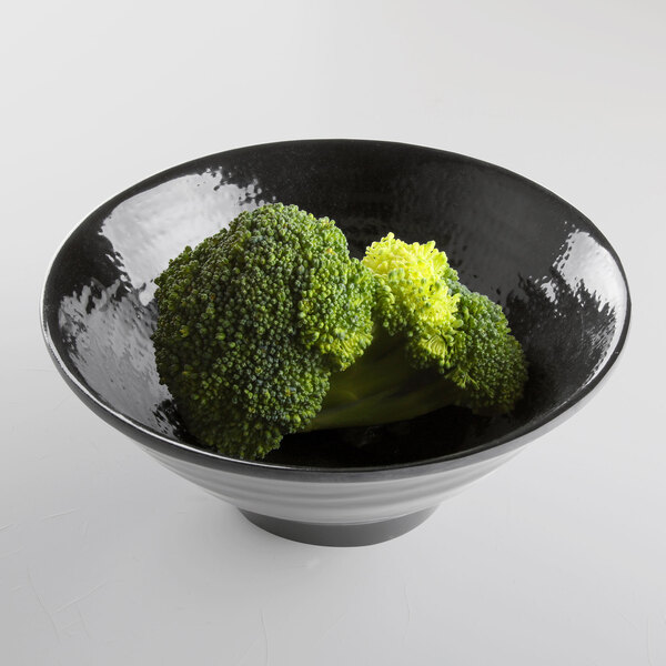 An Elite Global Solutions Pebble Creek black melamine bowl filled with broccoli.