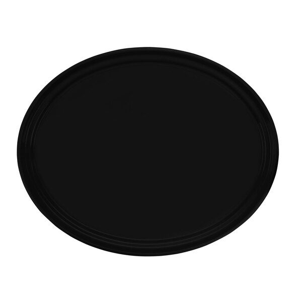 A black oval Cambro tray.