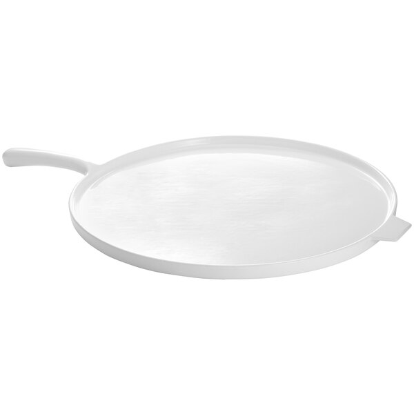 A white round Tablecraft pizza tray with a handle.