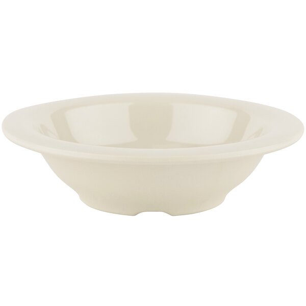 A Diamond Ivory melamine bowl with a rim on a white background.