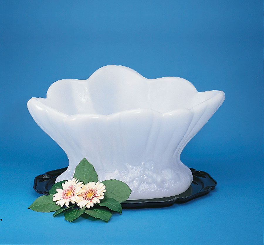 Carlisle SCL102 Clam Shell Shaped Ice Sculpture Mold