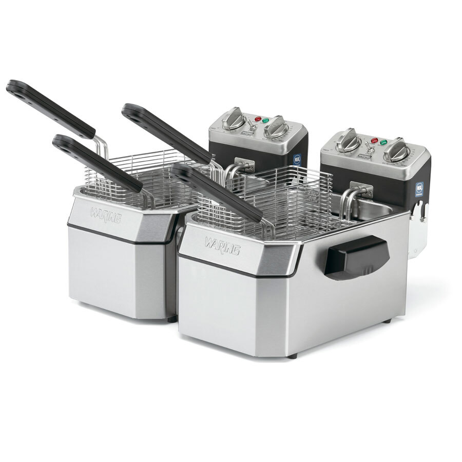 Waring WDF1500BD Heavy Duty Double 15 lb. Commercial Countertop Deep