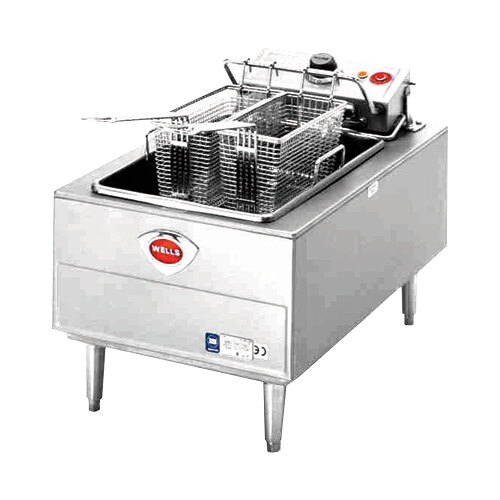 Wells F55 15 lb. Electric Countertop Fryer 5750W