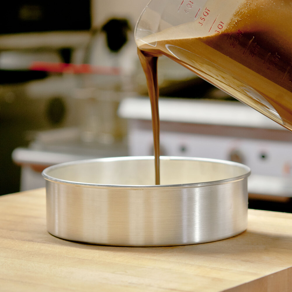 10" x 3" Aluminum Cake Pan with Removable Bottom