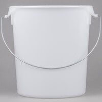Rubbermaid 22 Qt. White Round Polyethylene Food Storage Container with Bail