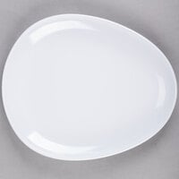 GET CS-6111-W Sicilano 11" x 9 1/4" White Egg-Shaped Coupe Platter