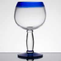 Libbey 92314 Aruba 21 oz. Customizable Round Cocktail Glass with Cobalt Blue Rim and Base - 12/Case