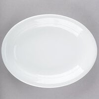 Tuxton CWH-1142 Concentrix 11 1/2" x 8 3/4" White Oval China Coupe Platter - 12/Case