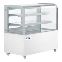 Avantco BCD-48 48" Curved Glass White Dry Bakery Display Case