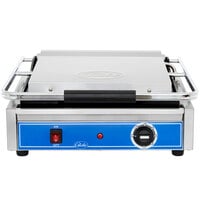 Globe GSG1410 Smooth Iron Top & Bottom Panini Sandwich Grill - 14" x 10" Cooking Surface - 120V, 1800W