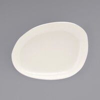 Front of the House DSP032BEP23 Kiln 8" x 6" Vanilla Bean Porcelain Oval Plate - 12/Case