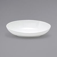 Front of the House BBO033WHP20 Ellipse 68 oz. White Oval Slanted Porcelain Bowl - 2/Case