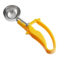 Choice #20 Yellow EZ Grip Squeeze Handle Disher - 1.625 oz.