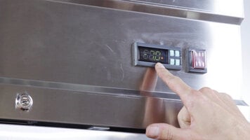 How To Program a Carel IR33 Controller on an Avantco Freezer