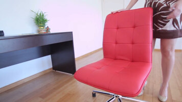 Boss B330-RD Task Chair