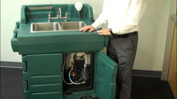 Features of the Cambro Hand Sink Cart