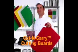 San Jamar Cut-N-Carry Cutting Board / Hanging Hook Rack