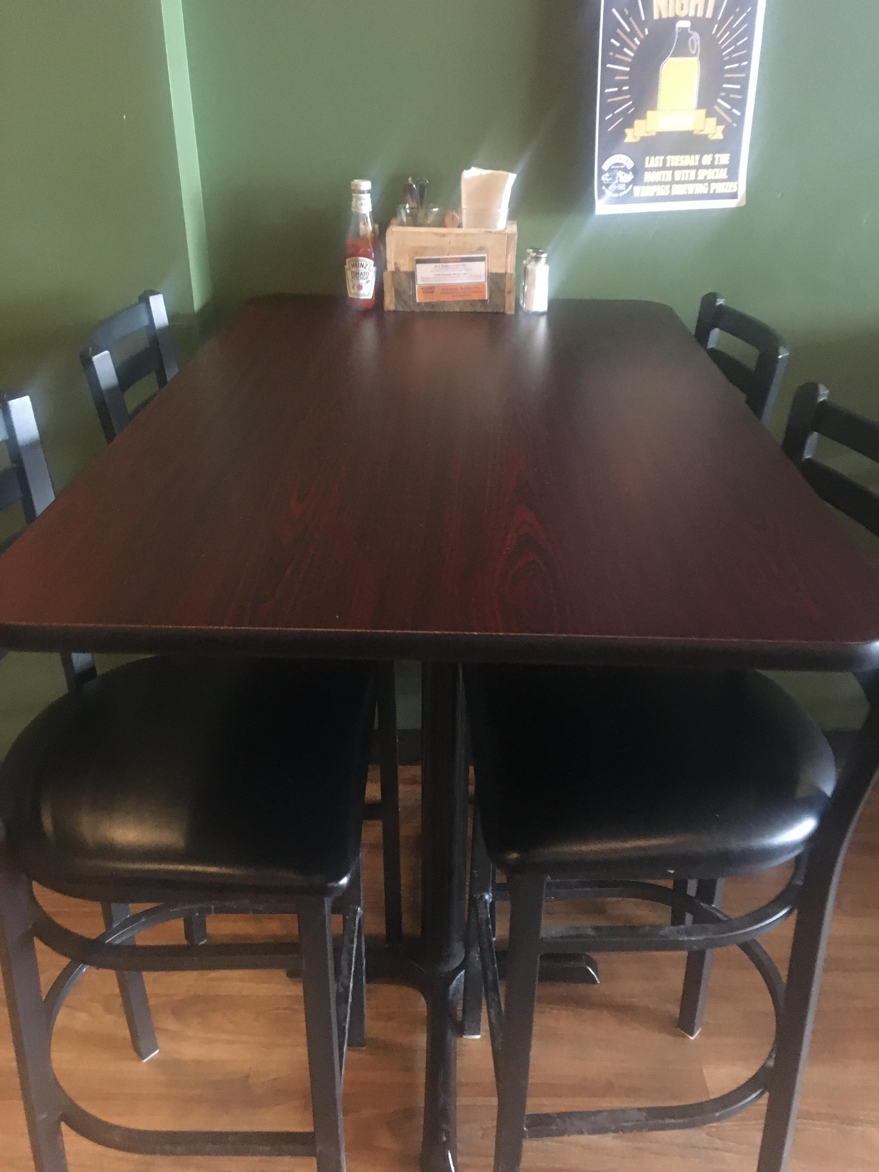 we really like how sturdy these table tops are for short or higher tables plus you have 2 choices of styles
