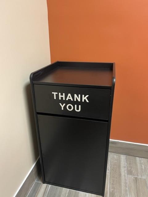 Lancaster Table & Seating Waste 35 Gallon Black Receptacle Enclosure with "THANK YOU" Swing Door (Easy assembly, Perfect fit and nice product).