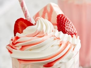 22oz Strawberry Milk Cup