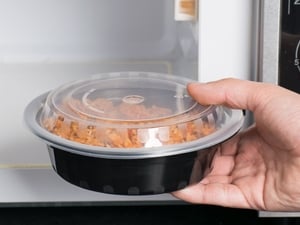 Black Base Rect Round Microwavable Container