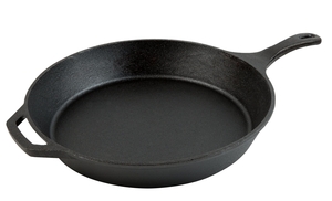 CAST IRON SKILLET 15.25 WITH ASST. HANDLE