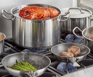 Vigor SS1 Series 8-Piece Induction Ready Stainless Steel Lodging Cookware  Set with 1 Qt., 2 Qt. Sauce Pans, 6.75 Qt. Sauce Pot and Covers with 3 Qt.