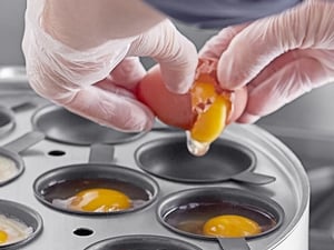 Choice 12-Cup Egg Poacher Set - Includes 12 Cups, Inset, Cover