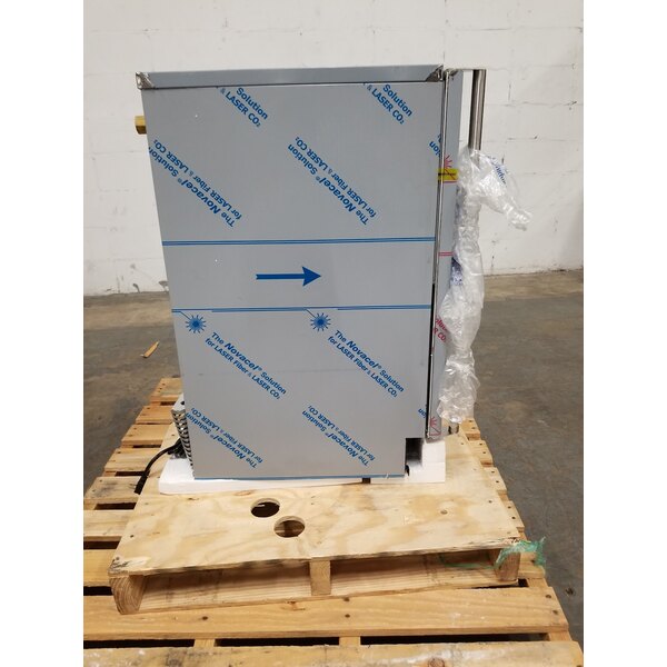 Scratch and Dent Hoshizaki AM50BAJAD 14 7/8" ADA Compliant Air Cooled Undercounter Top Hat