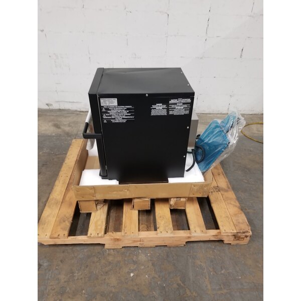 Scratch and Dent Merrychef eikon e1s Classic HighSpeed Accelerated