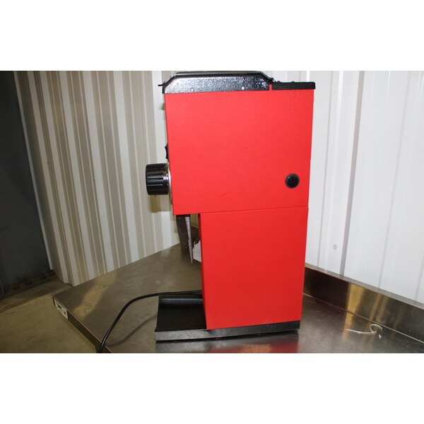 Scratch and Dent Bunn 22100.0001 G3 HD 3 lb. Red Bulk Coffee Grinder