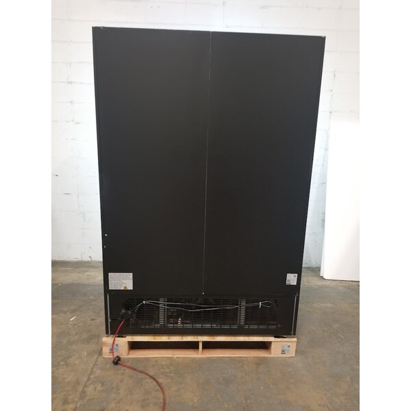 Scratch and Dent Avantco GDS47HC 53" Black Sliding Glass Door