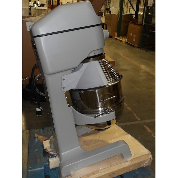 Scratch and Dent Globe SP60 60 Qt. Floor Mixer with Guard