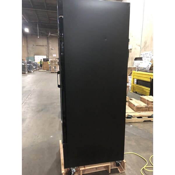 Scratch and Dent Avantco GDC23HC 28 3/8" Black Swing Glass Door