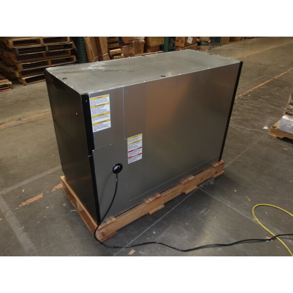 Scratch and Dent BeverageAir BB48HC1GSB 48" Black Underbar Height