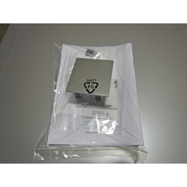 Scratch and Dent Crossover 7 cu. ft. 27" Front Load Gas Powered