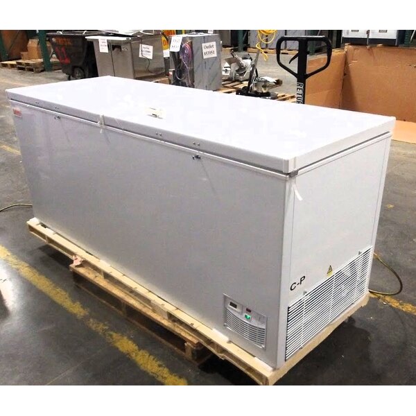 Scratch and Dent Galaxy CF25HC Commercial Chest Freezer 23.6 cu.ft.