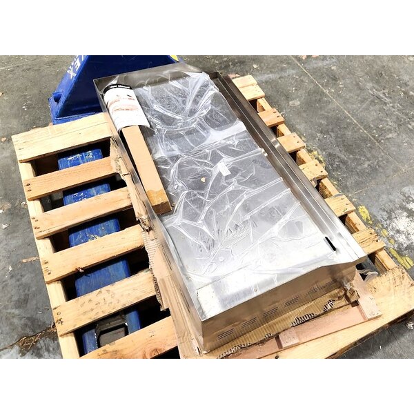 Scratch and Dent Avantco EG36N 36" Electric Countertop Griddle 208