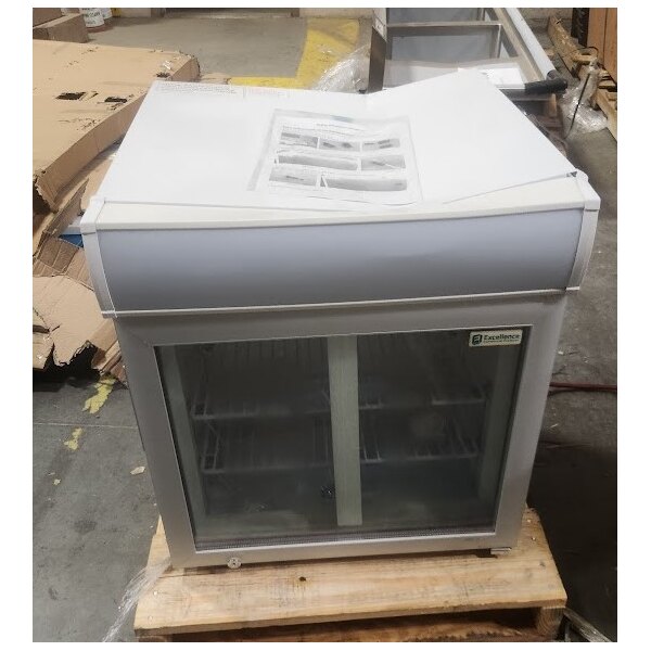Scratch and Dent Excellence CTF2MSHC White Countertop Display Freezer