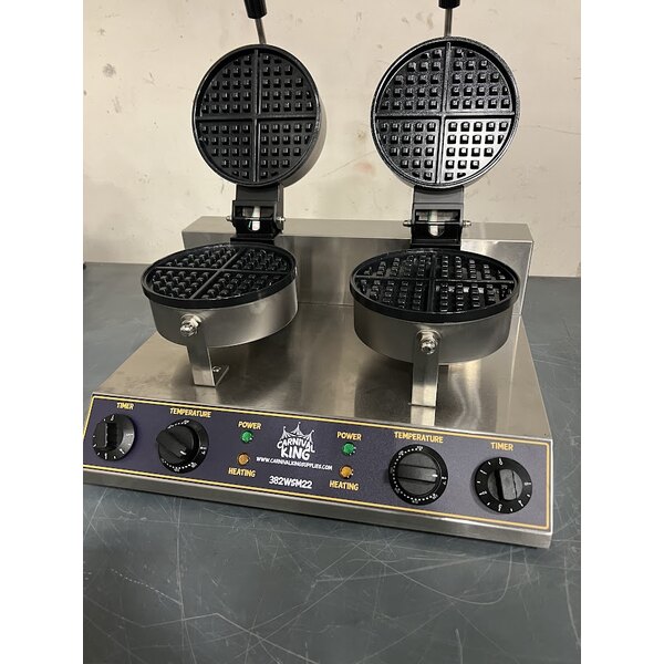 Scratch and Dent Carnival King WSM22 NonStick Double Waffle Maker with