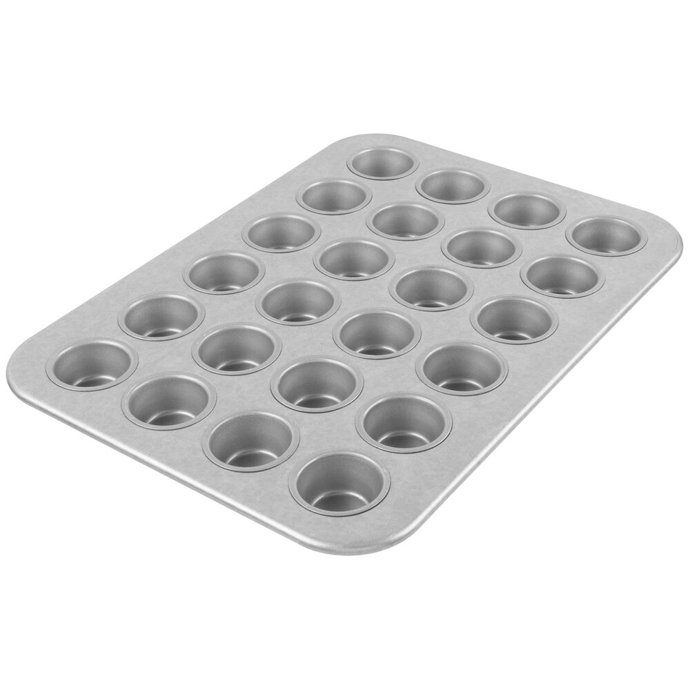 Winco 24 Cup Aluminum Muffin Pan 2 34 Holes Silver - Office Depot